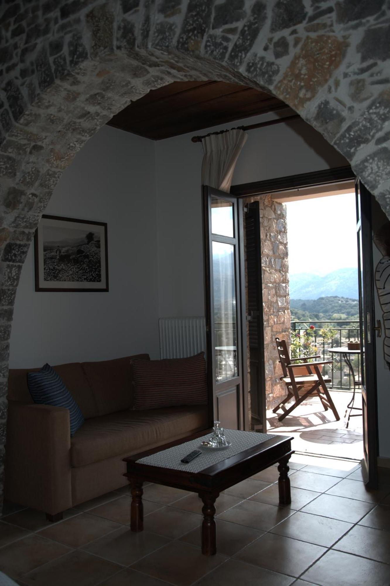Aparthotel Αργουλιάς Tzermiádon Exterior foto