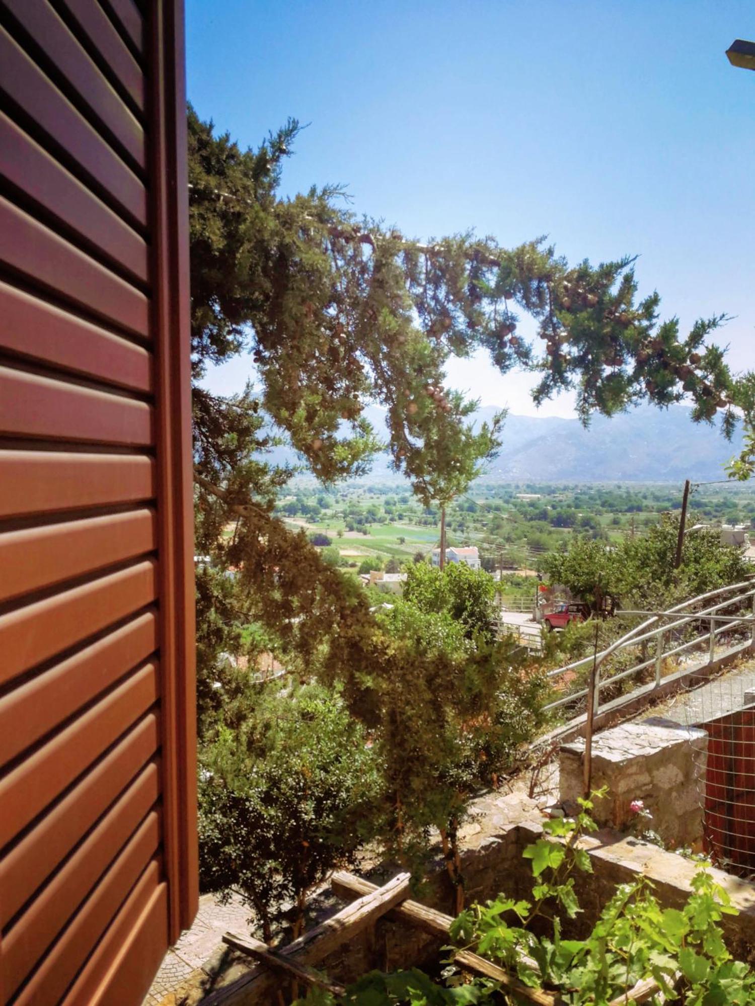 Aparthotel Αργουλιάς Tzermiádon Exterior foto