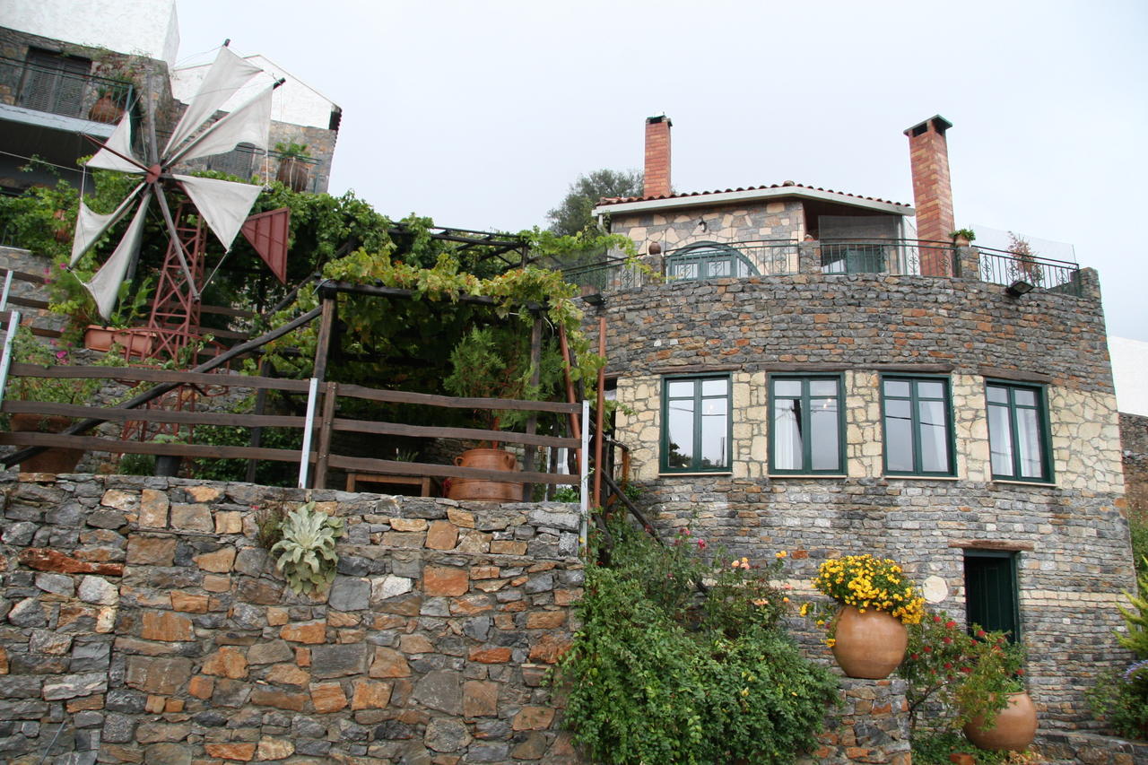 Aparthotel Αργουλιάς Tzermiádon Exterior foto