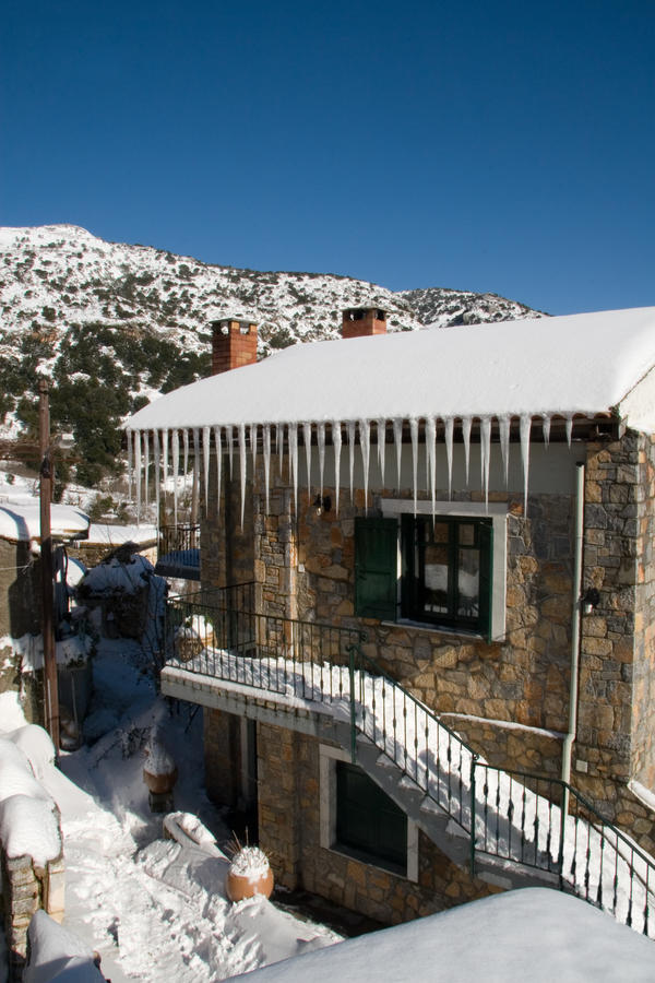 Aparthotel Αργουλιάς Tzermiádon Exterior foto